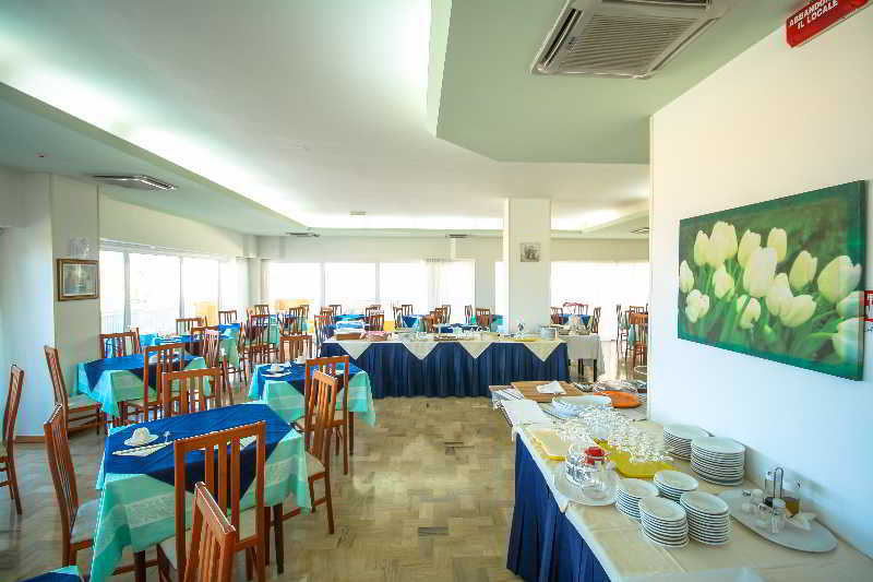Hotel Carnaby Ρίμινι Εξωτερικό φωτογραφία
